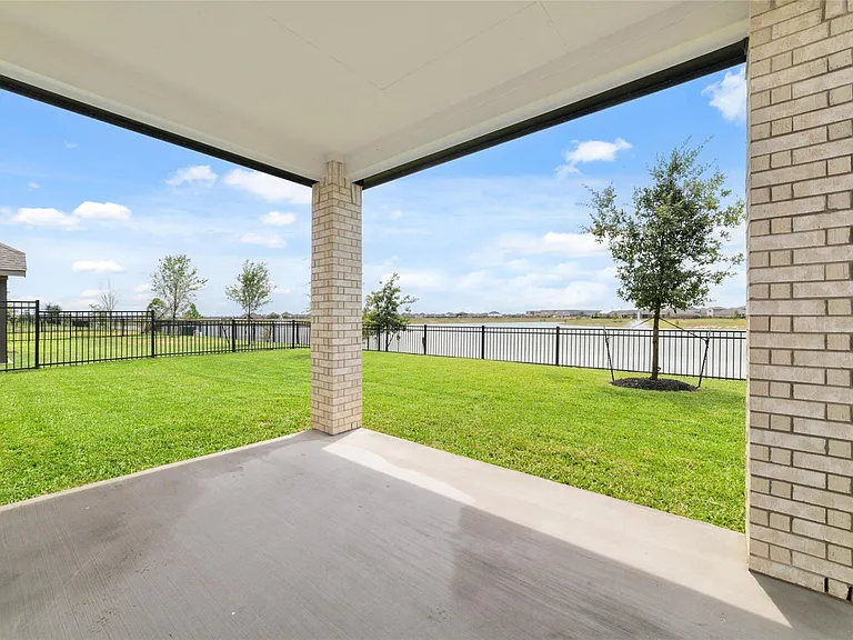 5831 Westwood Shore Dr — Photo 24