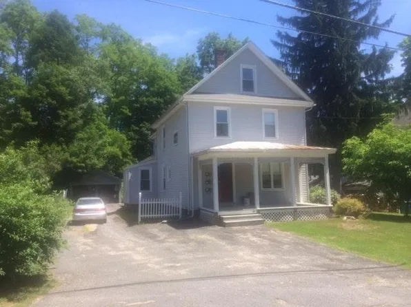 77 Cottage St #1, Amherst, MA 01002