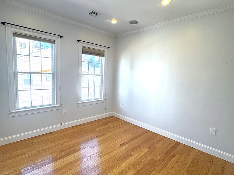 7 Knowlton St #2 — Photo 13