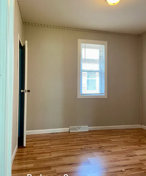 8249 Packard Ave — Photo 6