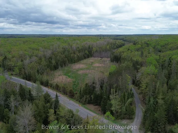 24 Gilmour Ln, North Kawartha, ON K0L 1A0