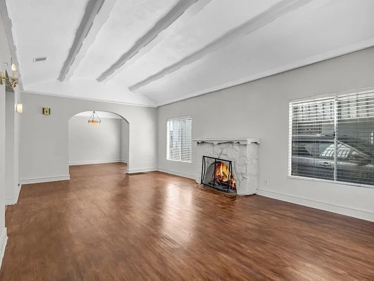 6114 Allston St — Photo 2