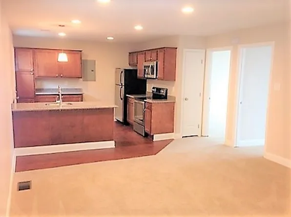 32 Wyoming St E, Pittsburgh, PA