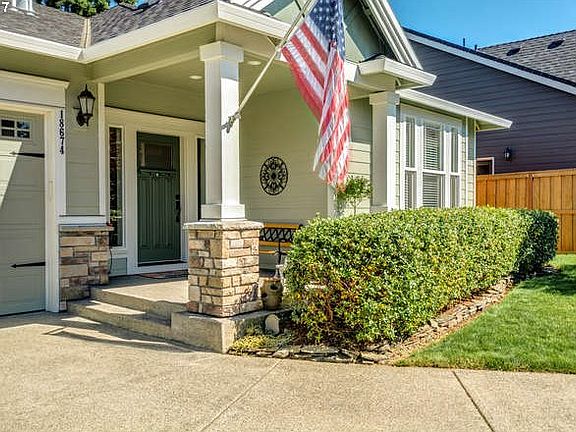 4th image of 18674 Whitehorse Ct