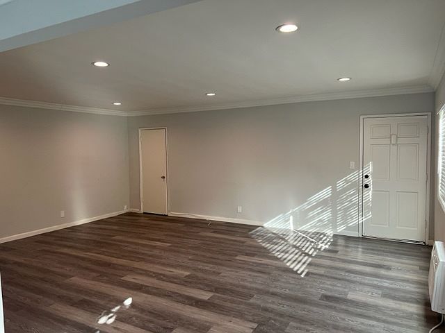 1st image of 4415 Ventura Canyon Ave