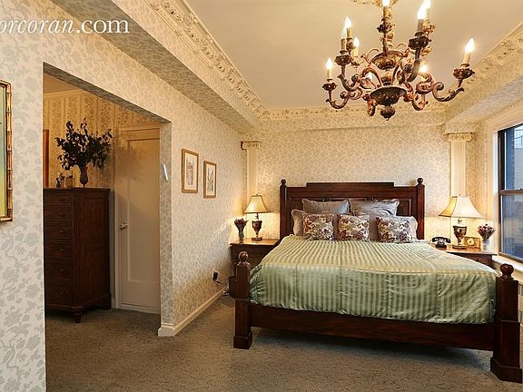 4th image of 135 Eastern Pkwy APT 16C