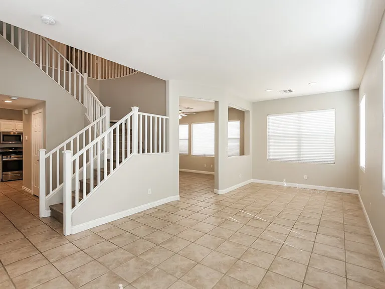 8573 Primula Ct — Photo 5
