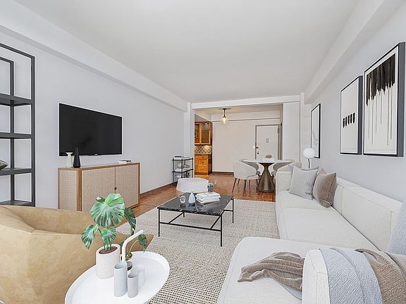 2nd image of 415 E 52nd St APT 9FC