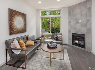 118 W Florentia St #B, Seattle, WA 98119