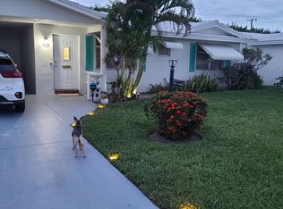 122 SW 8th Pl, Boynton Beach, FL 33426