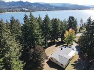 75718 London Rd, Cottage Grove, OR 97424