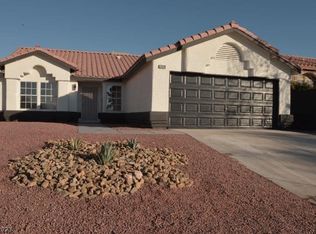 2690 Holy Cross Dr, Las Vegas, NV 89156