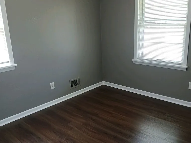 4113 La Salle Ave — Photo 14