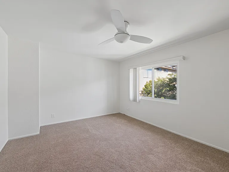 2429 Oswego St #B — Photo 8
