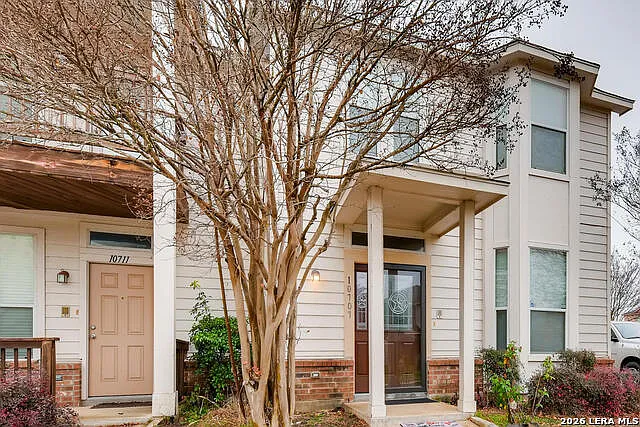 3 bed, 2.5 bath, 1680 sqft, $1,575 — Photo 3