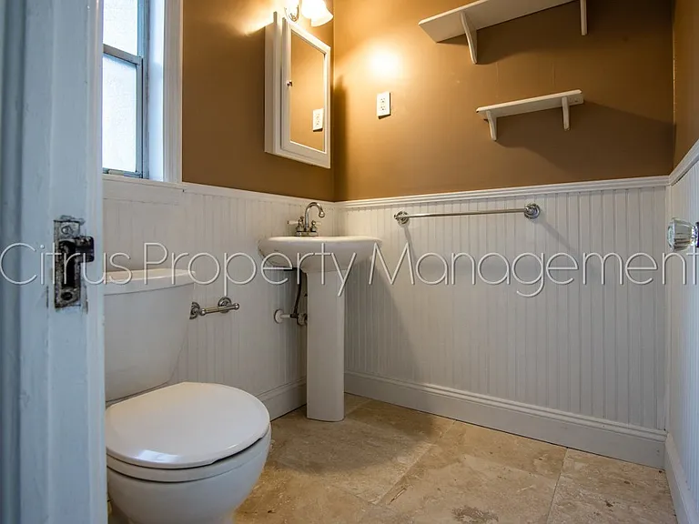 1840 Baylarian Blvd — Photo 17