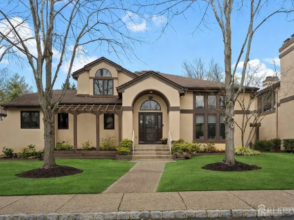 310 Sayre Dr, Princeton, NJ 08540