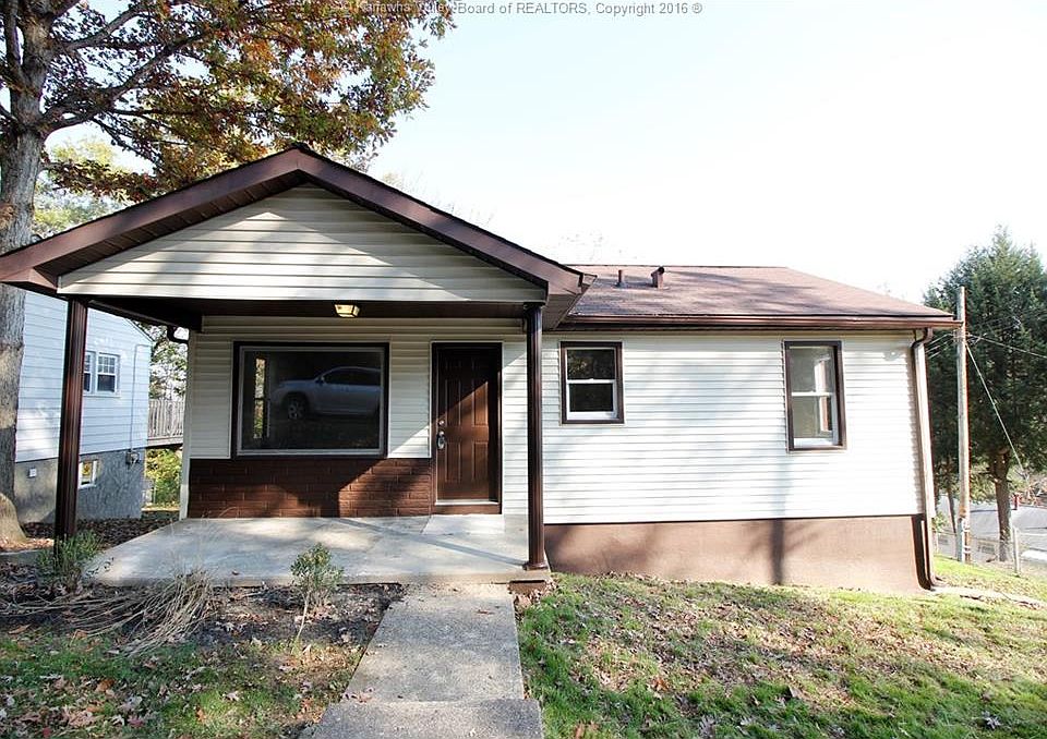 1st image of 1534 Court Ave