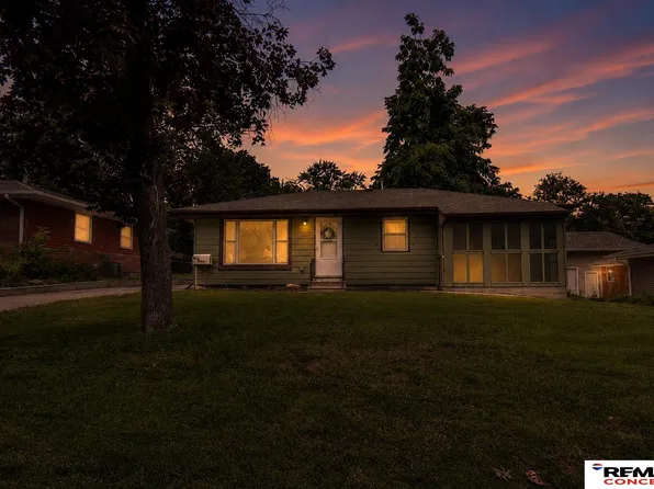 4500 Pioneers Blvd, Lincoln, NE 68506