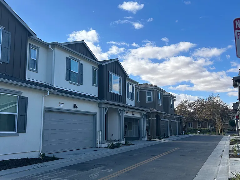 134 W Idyllwild Pl — Photo 24