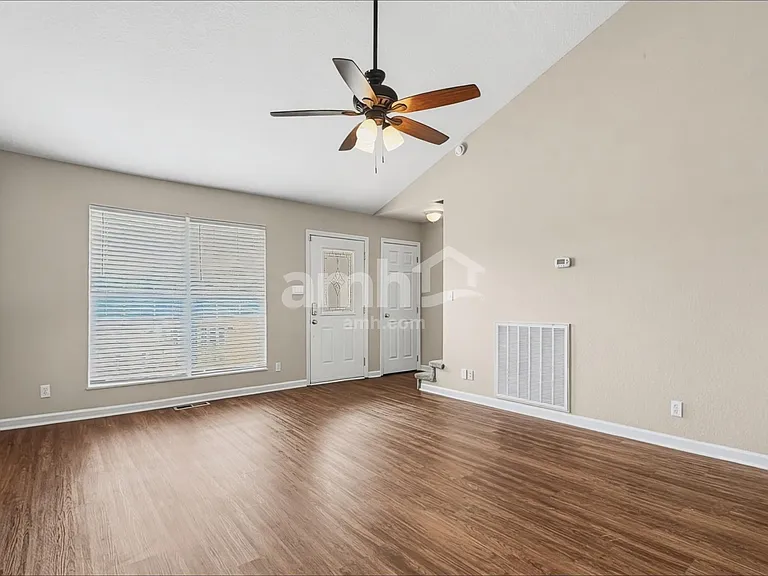 123 Flagstone Way Dr — Photo 8