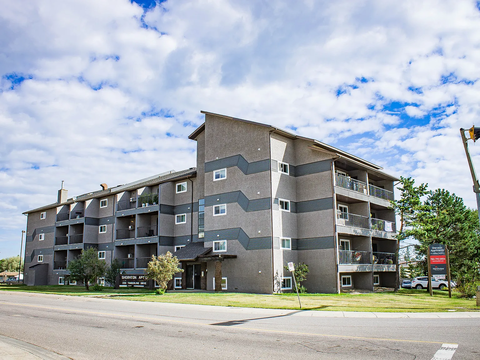 Sheraton Apartments — Photo 3