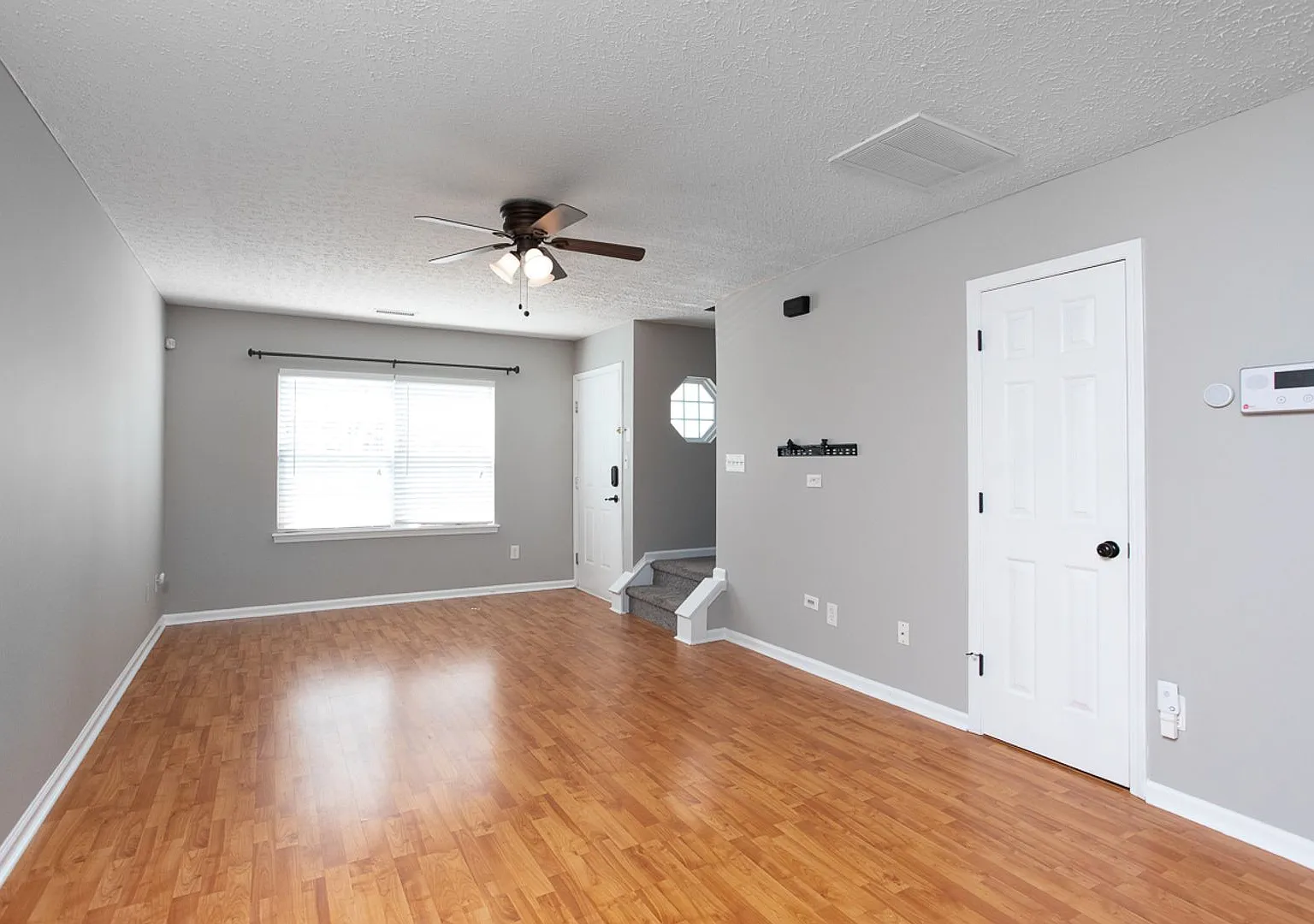 2 Bedroom Townhome in the heart of RTP! — Photo 3
