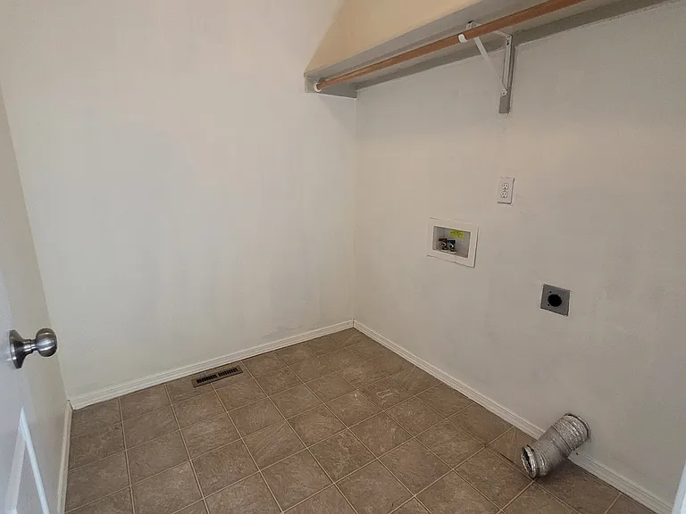 2556 E Copper Point — Photo 25