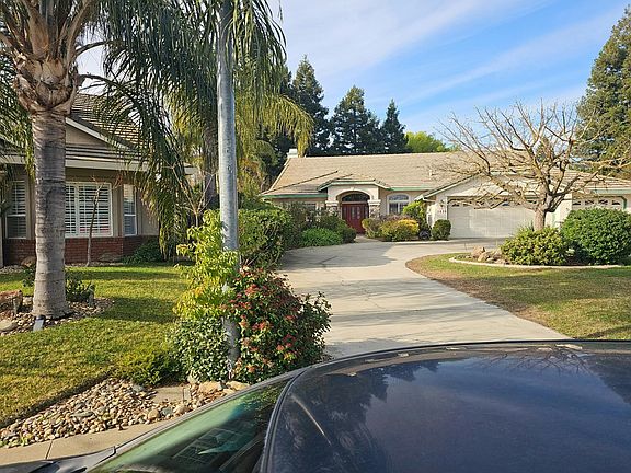 3rd image of 1420 Osprey Ct