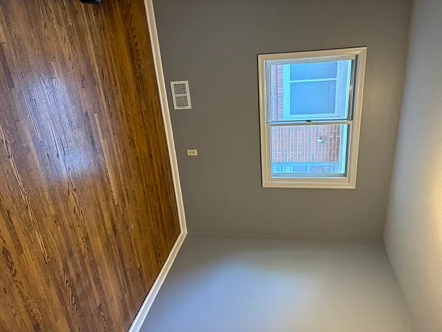 5747 Xerxes Ave S — Photo 5