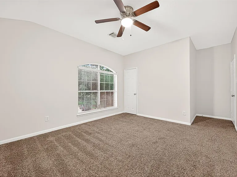 22303 Naple Hollow Ln — Photo 39