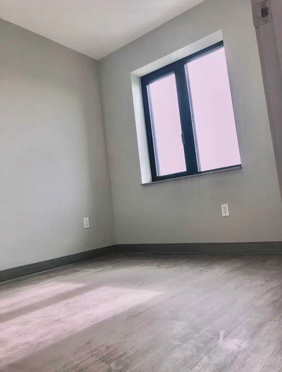 Building Photo - 108-50 Roosevelt Ave #4