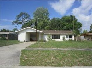 1523 Bordeaux Dr, Leesburg, FL 34748