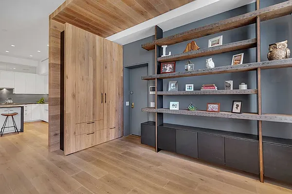 Sold by Cooper & Cooper Real Estate | media 7