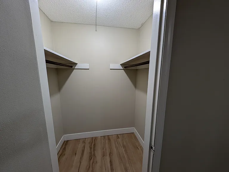 261 Arrowstone Dr — Photo 7