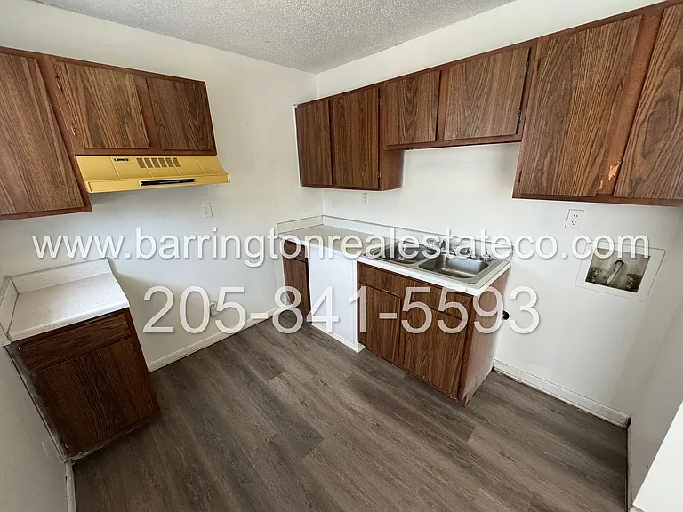 1120 Hall St #C — Photo 3