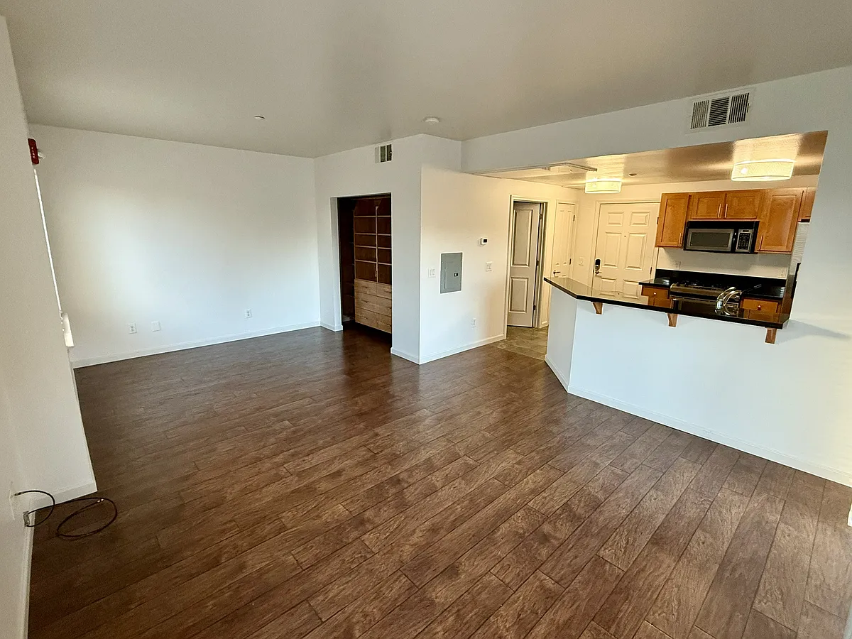 Building Photo - 1450 Idlewild Dr #1021