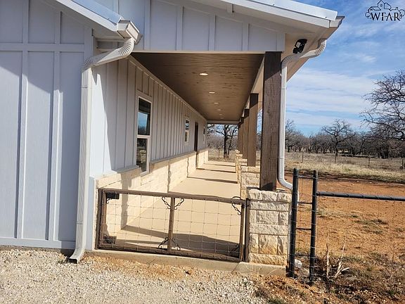 4th image of 234 Pumphrey Rd