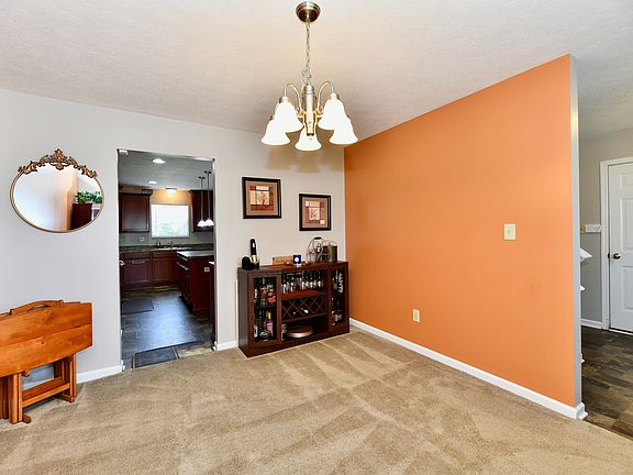 5th image of 5827 High Grass Ln
