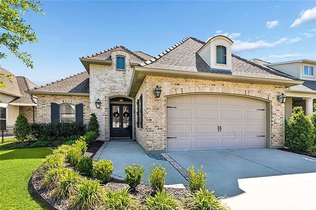 334 Nicklaus Dr