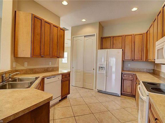 2nd image of 3024 Lake Butler Ct