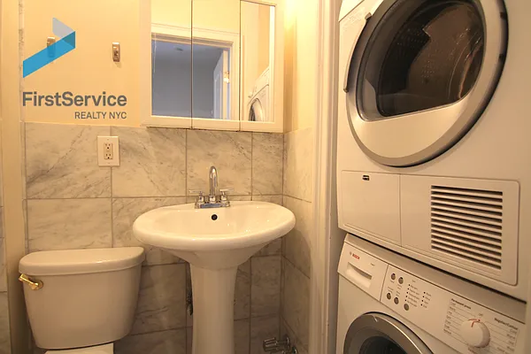 Rented by FirstService Realty (legacy) | media 23