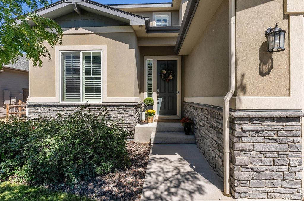 8210 Cherry Blossom Dr