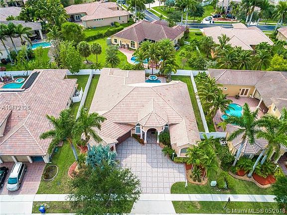 4th image of 1190 NW 137th Ave