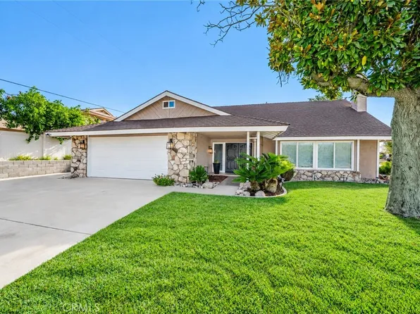 5991 Rogers Ln, San Bernardino, CA 92404