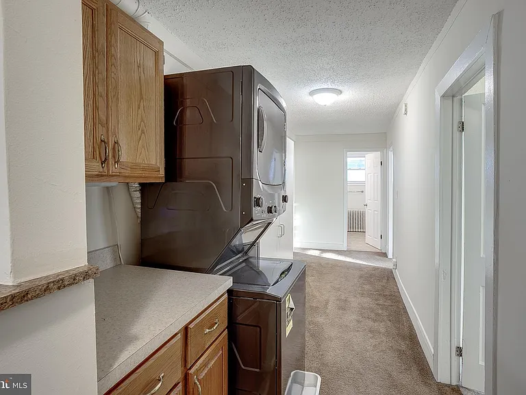 7 Dresser Ave #B-1 — Photo 9