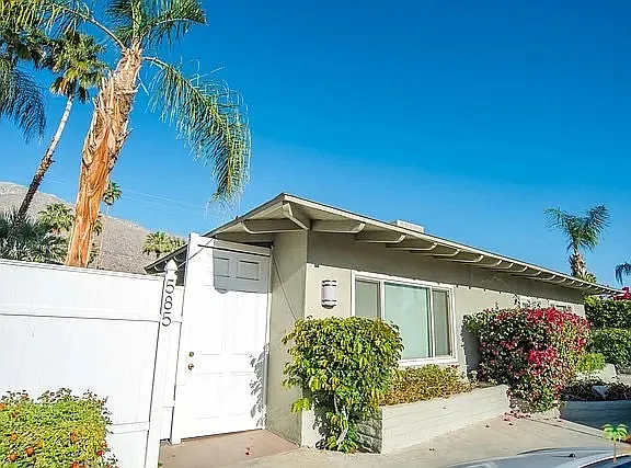 Building Photo - 585 S Camino Real #3