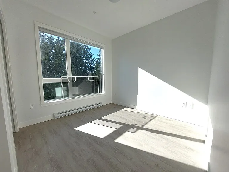 494 Goldstream Ave — Photo 58