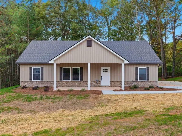 54 Tabitha Page Ln, Toccoa, GA 30577