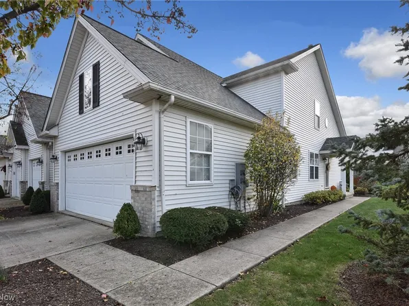 649 Linsberry Ct, Avon Lake, OH 44012